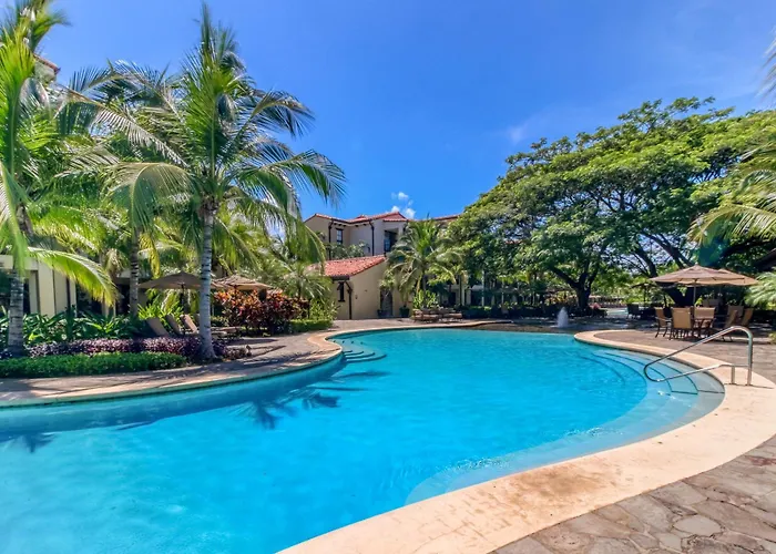 Сasa de vacaciones Pacifico Townhome W/ 4 Resort Pools & Beach Club! *