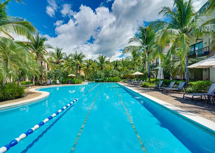 Pacifico Townhome W/ 4 Resort Pools & Beach Club! Сasa de vacaciones Coco
