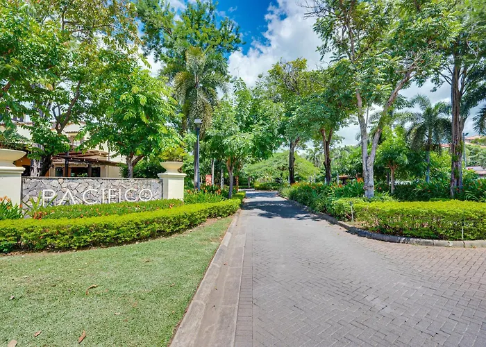 Pacifico Townhome W/ 4 Resort Pools & Beach Club!