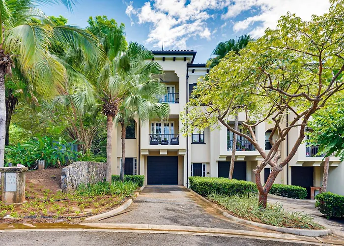 Pacifico Townhome W/ 4 Resort Pools & Beach Club! Сasa de vacaciones