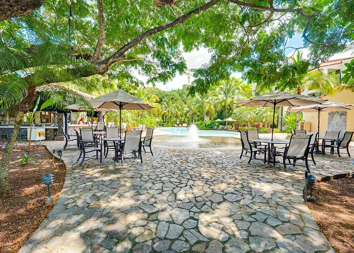 Pacifico Townhome W/ 4 Resort Pools & Beach Club! Сasa de vacaciones Coco