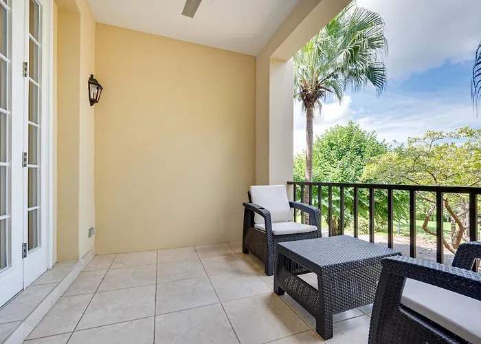 Pacifico Townhome W/ 4 Pools & Club! *